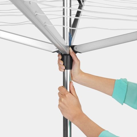 Droogmolen Topspinner, 60 meter met metalen grondanker, doorsnede 45 m