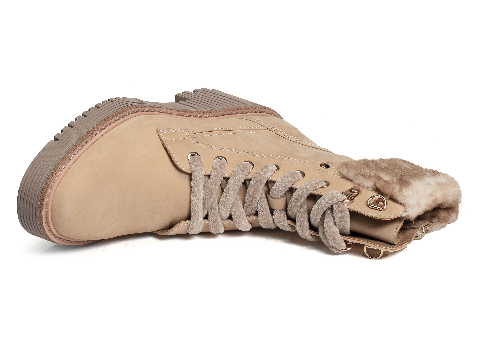 Marta 02 beige