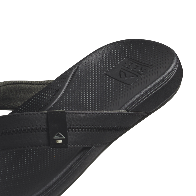 Cushion Phantom 2.0 Slippers