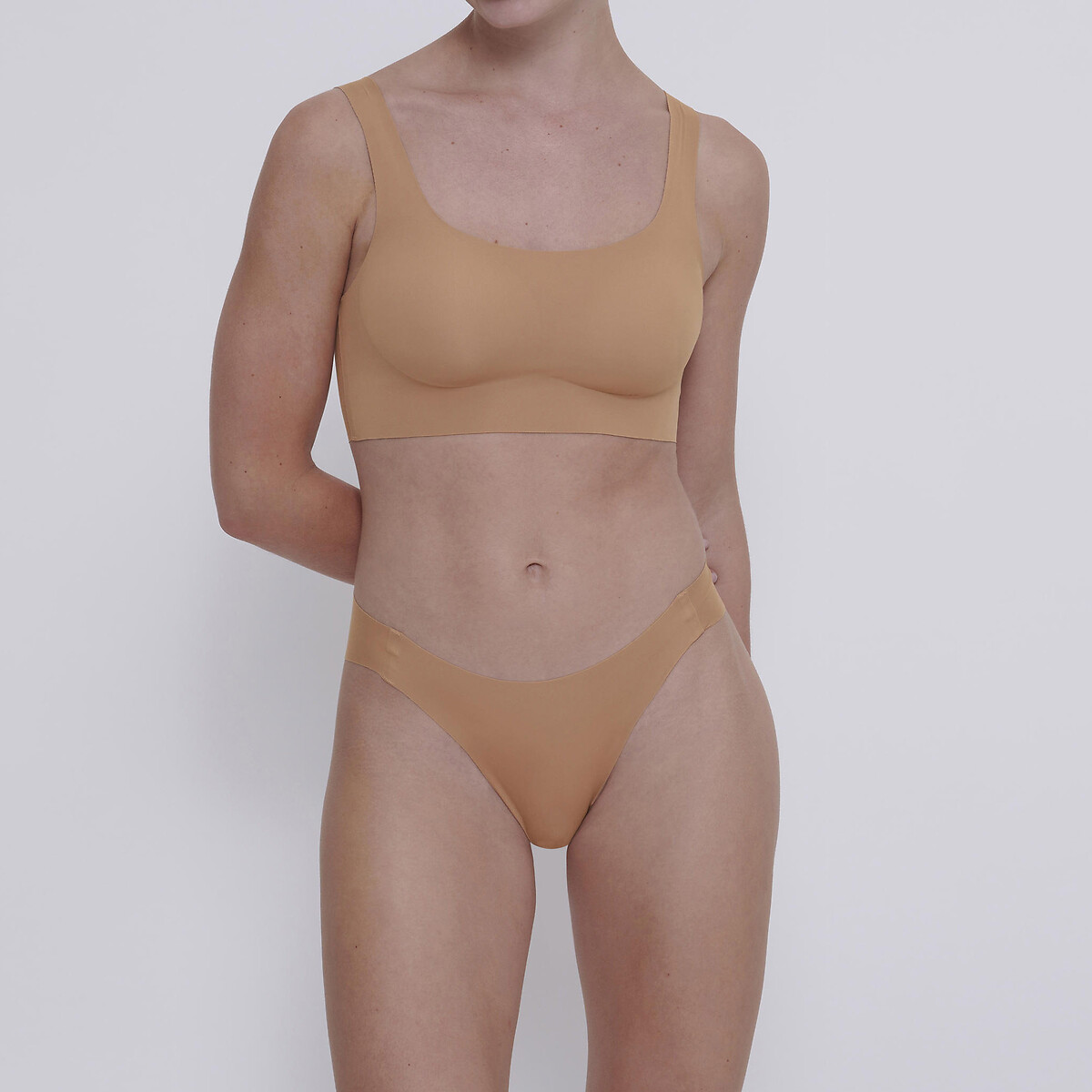 SLOGGI<br>Bustier com decote arredondado Zero Feel 2.0
