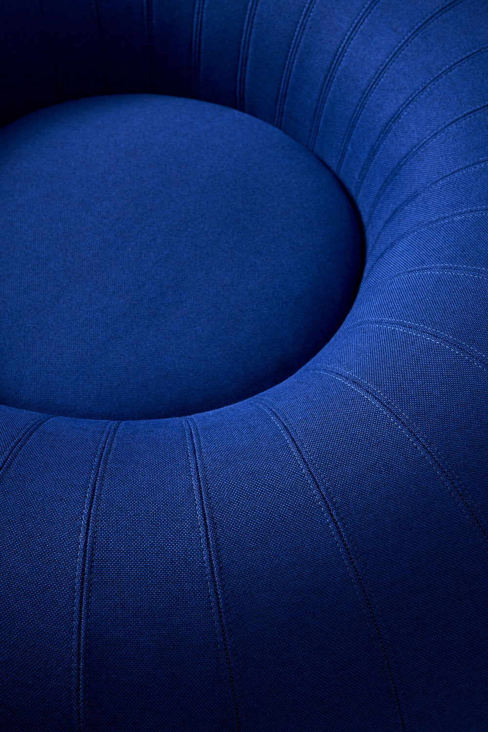Studio About  Float puf, Blue - 35x120 cm.