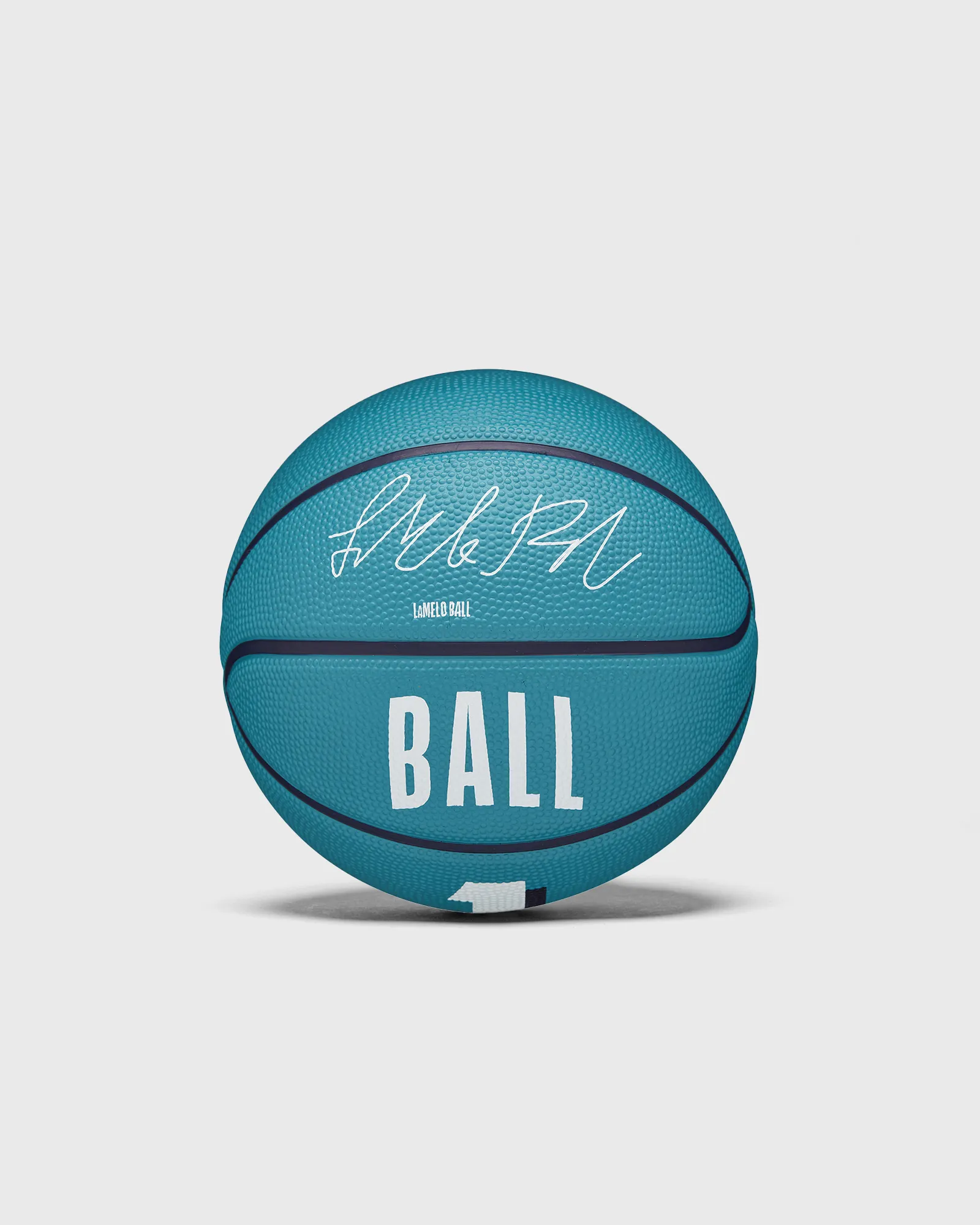 WILSON NBA PLAYER ICON MINI BASKETBALL LAMELO SIZE 3