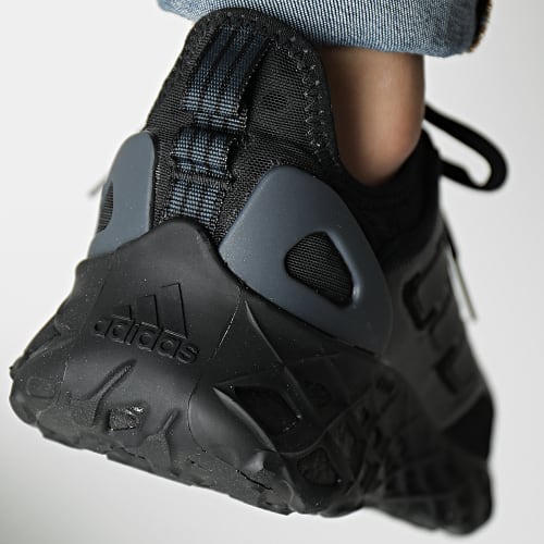 Baskets Web Boost HQ6995 Core Black Grey Five