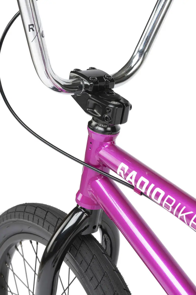 Radio Saiko 18