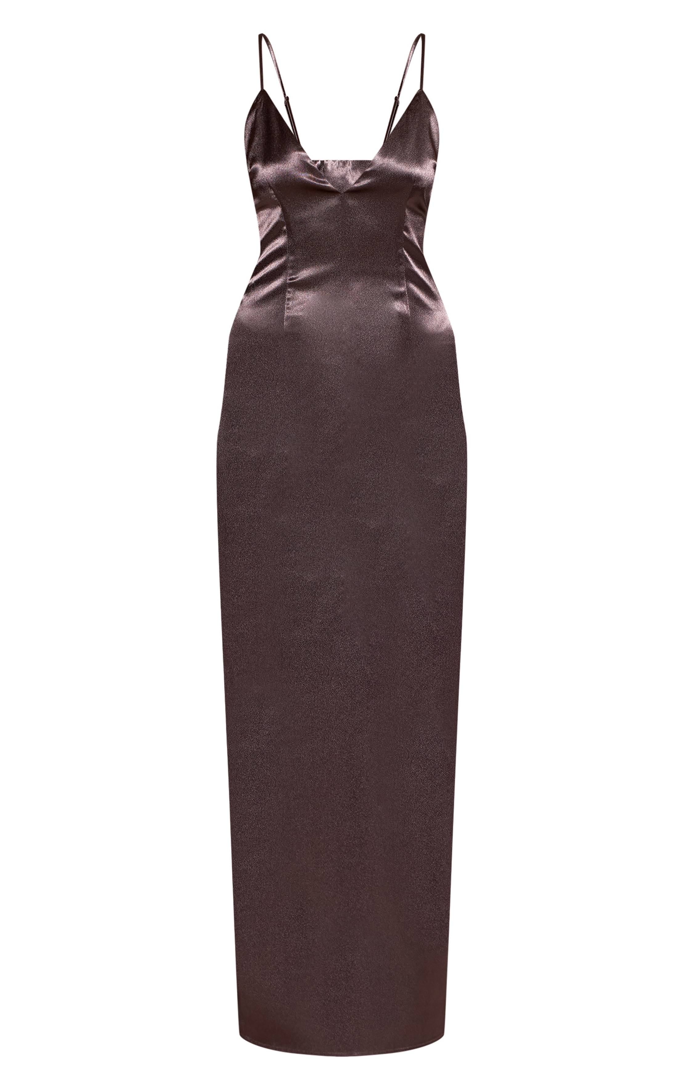 Charbon Robe Longue Satinée À Bretelles Et Décolleté Plongeant