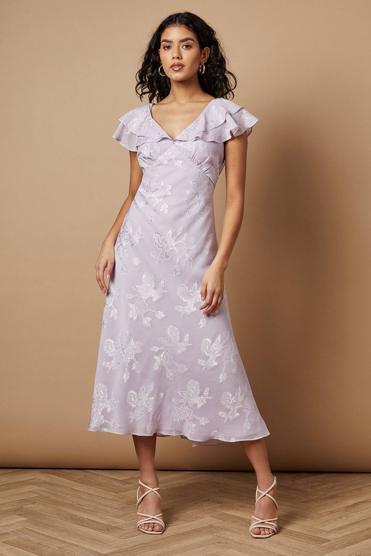 Oasis Robe Midi à Volants Petite Plain Satin Dévoré