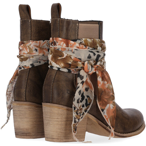 Chika 10 - LILY 22 Beige