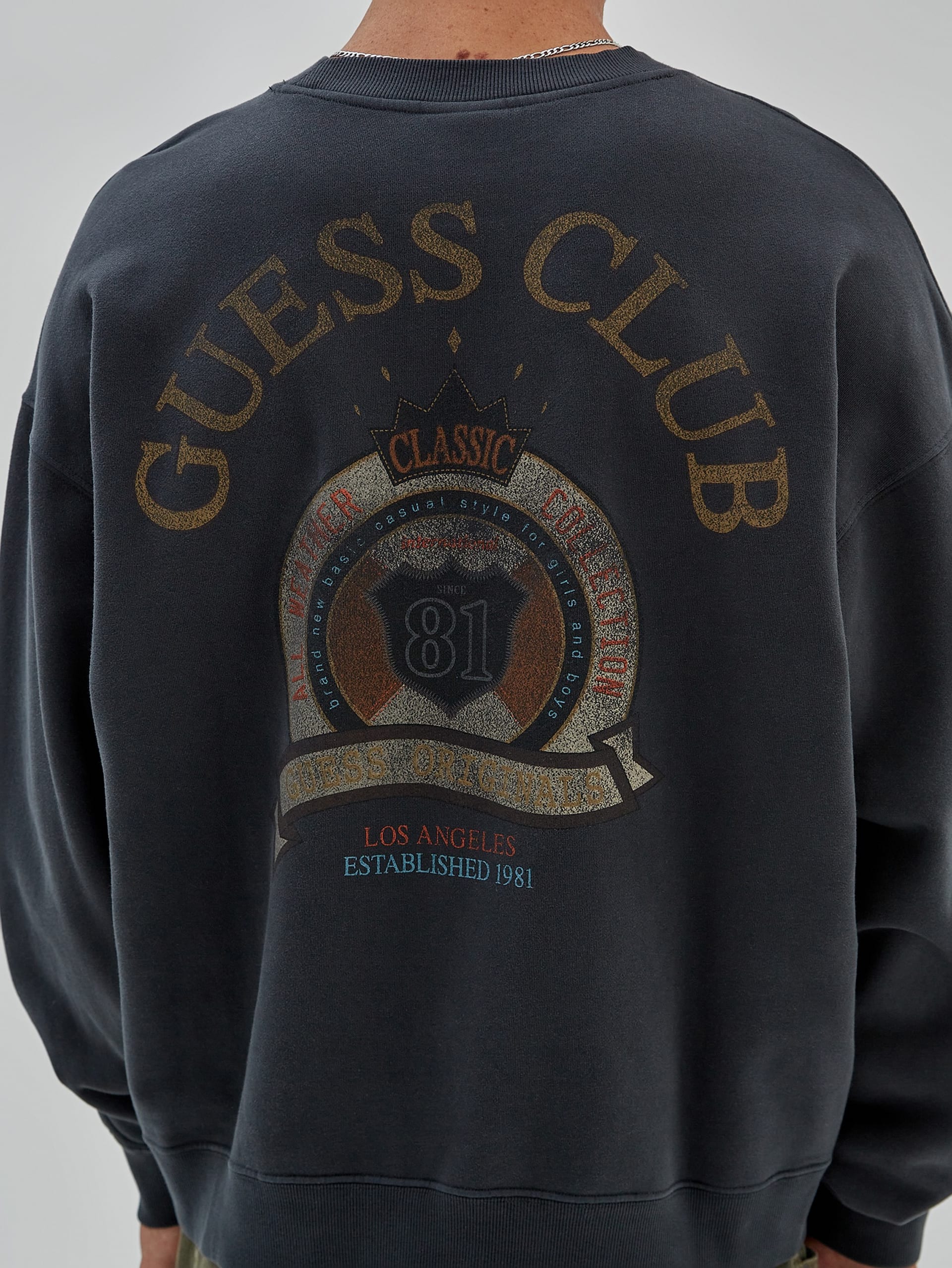 Camiseta GUESS Originals Varsity Crewneck