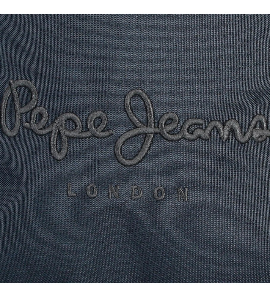Mochila Pepe Jeans Cromwell de 44 cm, adaptável a carrinho preto.