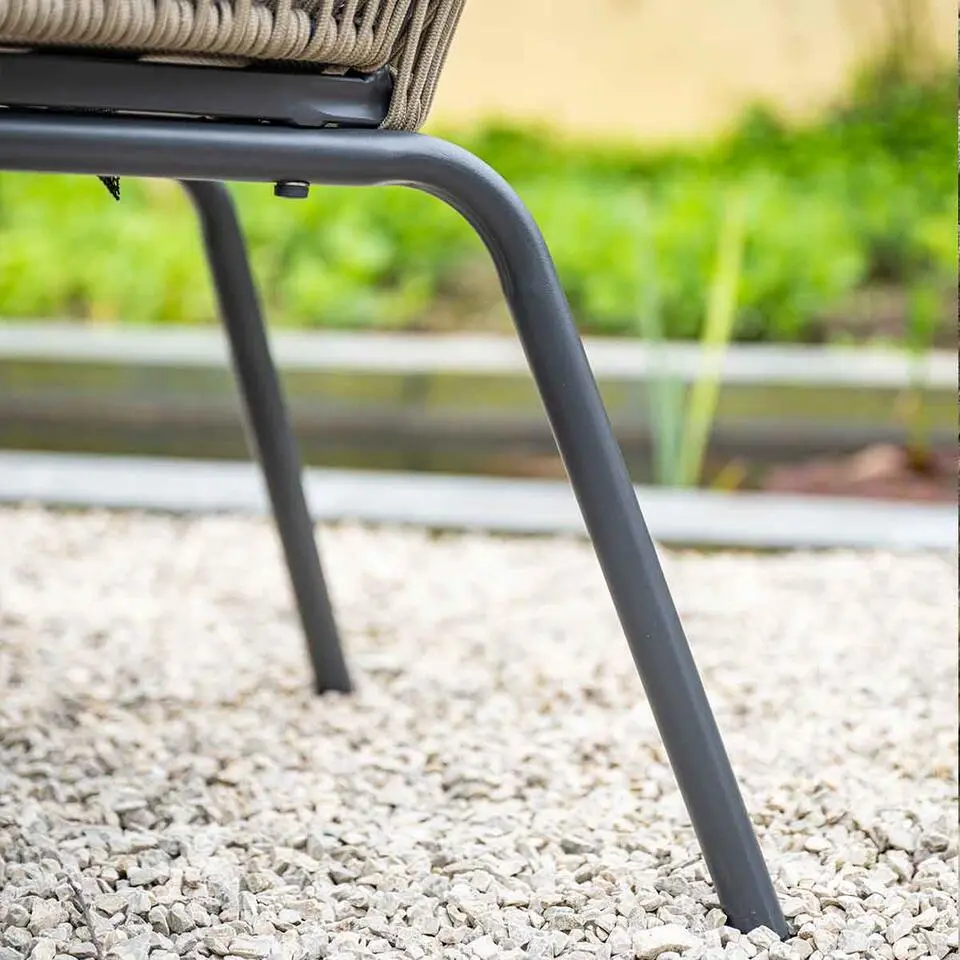 Triton dining fauteuil - carbon black - rope donker zand - desert sand