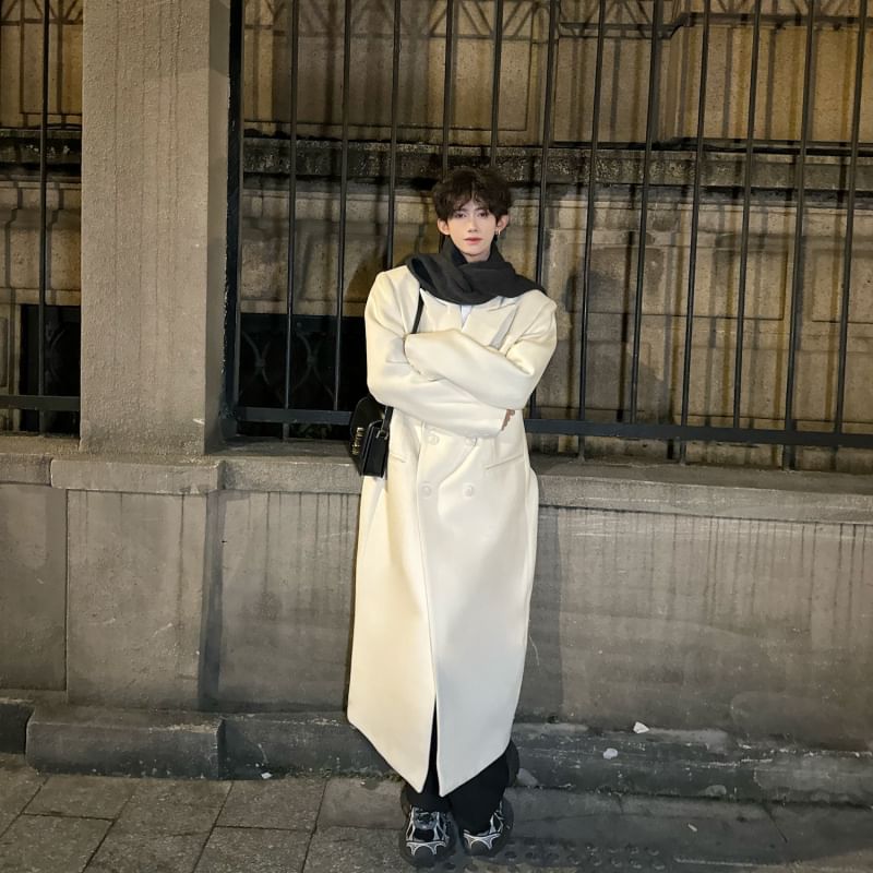 Orungeetun - Wollen trenchcoat met lange mouwen en dubbele rij knopen