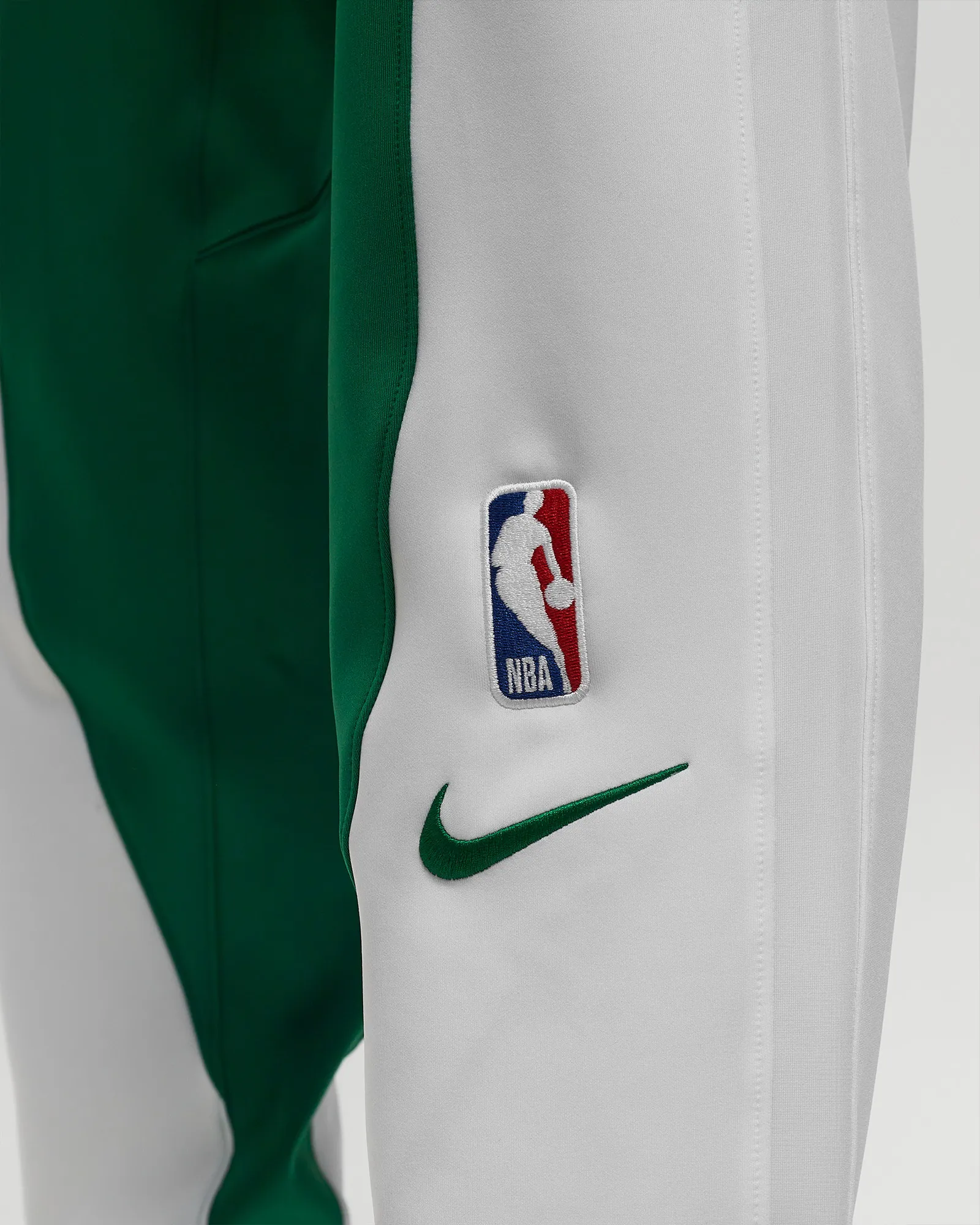 Nike Boston Celtics Showtime pants