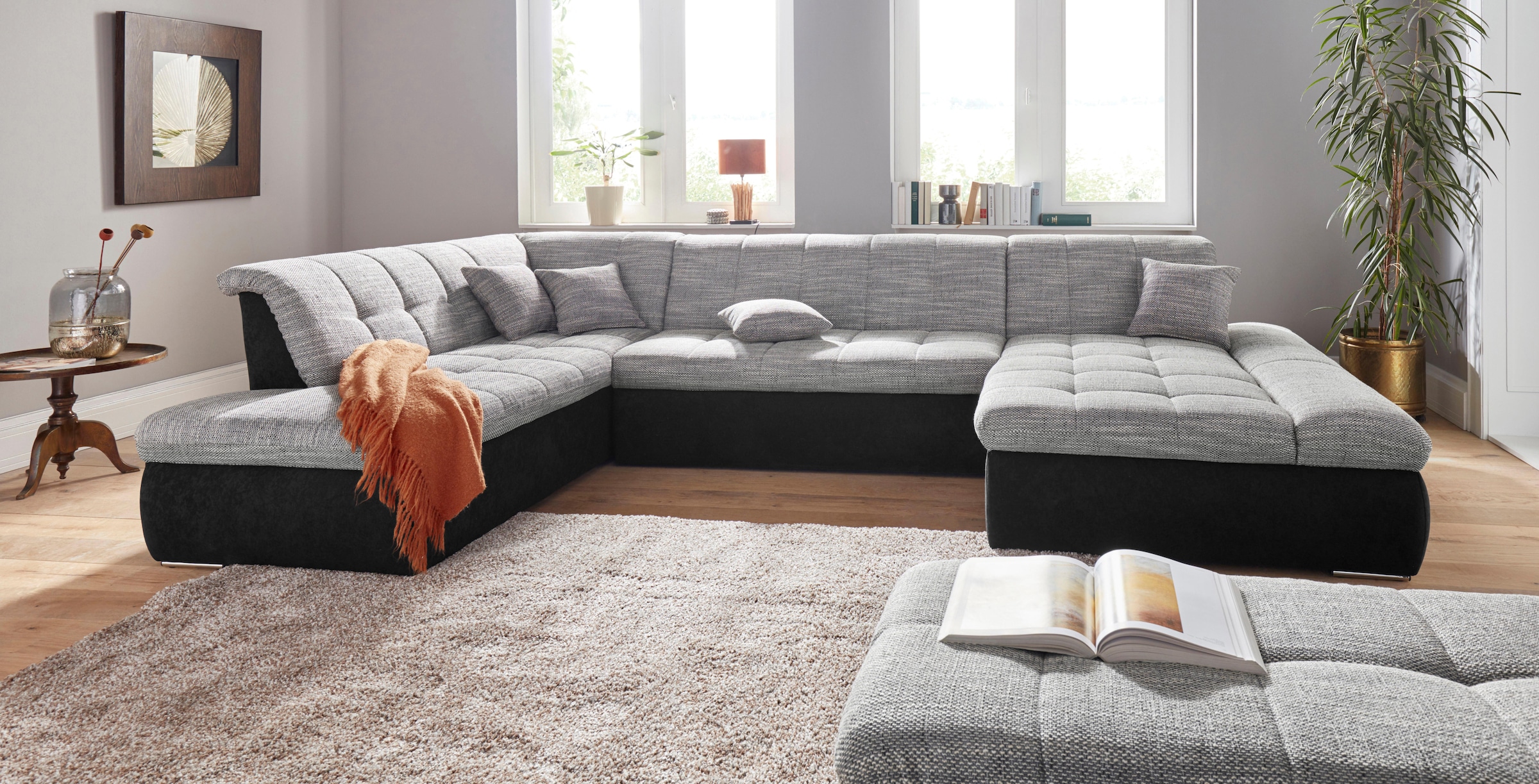 DOMO collection Wohnlandschaft »PB Moric wahlweise mit Bettfunktion und Armteilverstellung   U-Form« XXL-Format B/T/H: 353/216/80 cm, feine Steppung, incl. Zierkissen