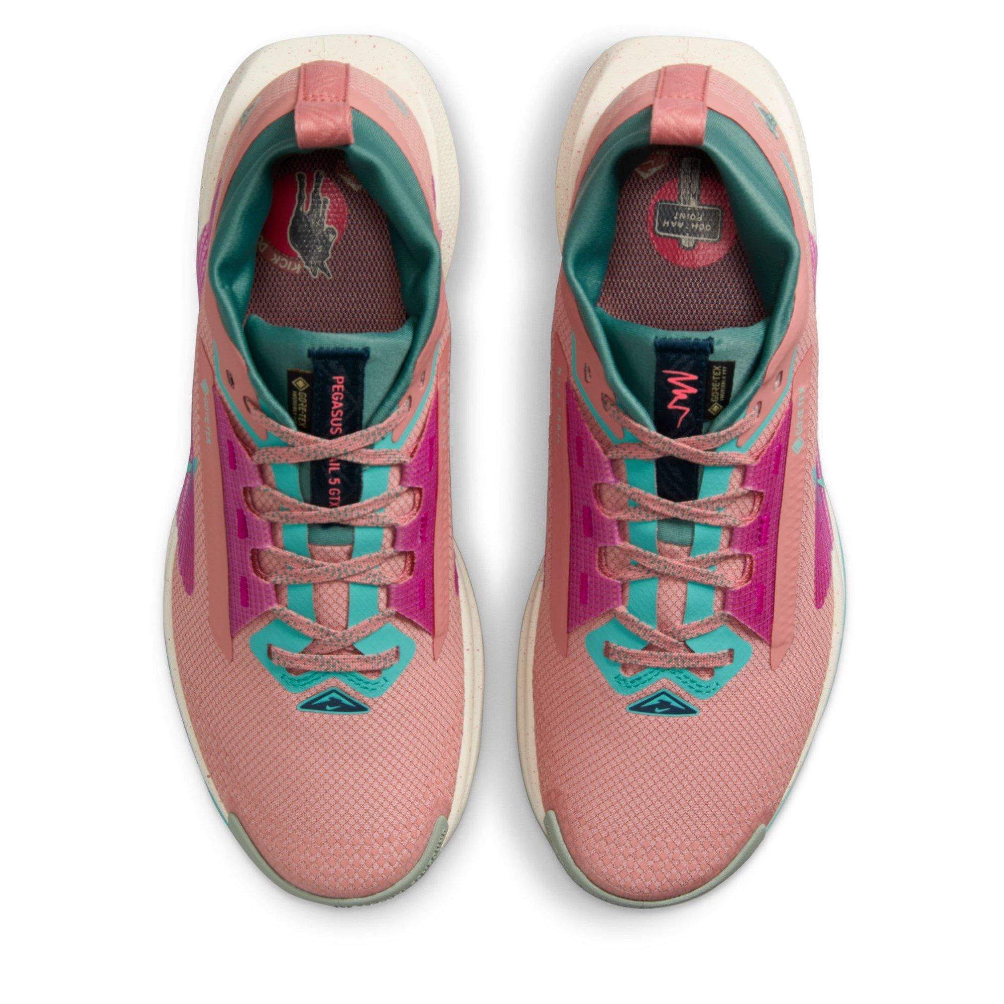 Nike Pegasus Trail 5 GORE TEX Running Shoes Womens