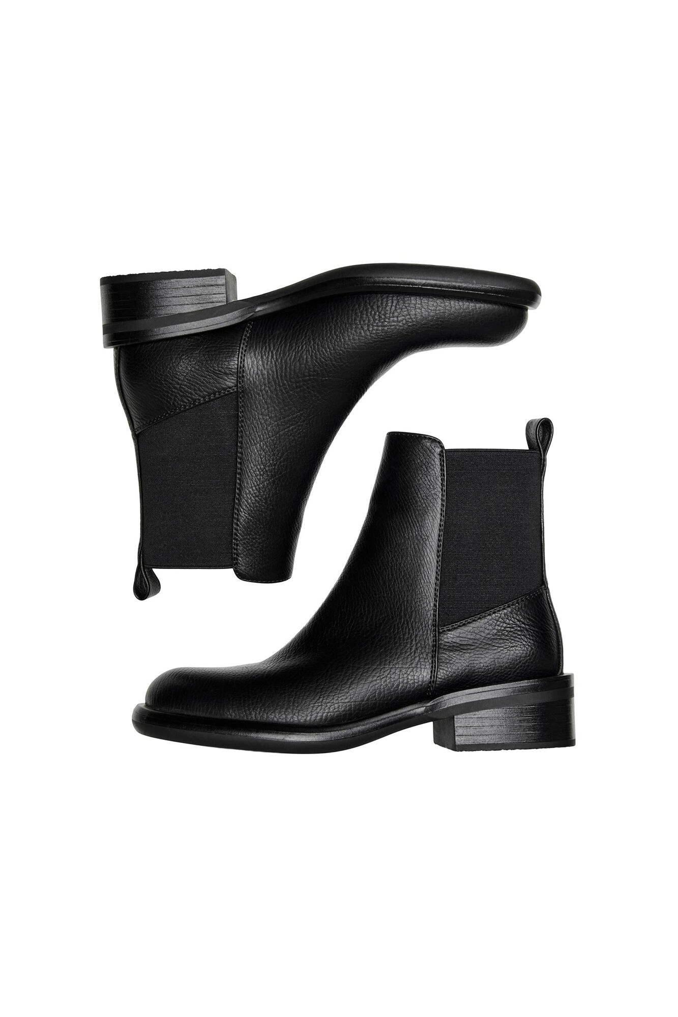 Bota Chelsea em couro sintético