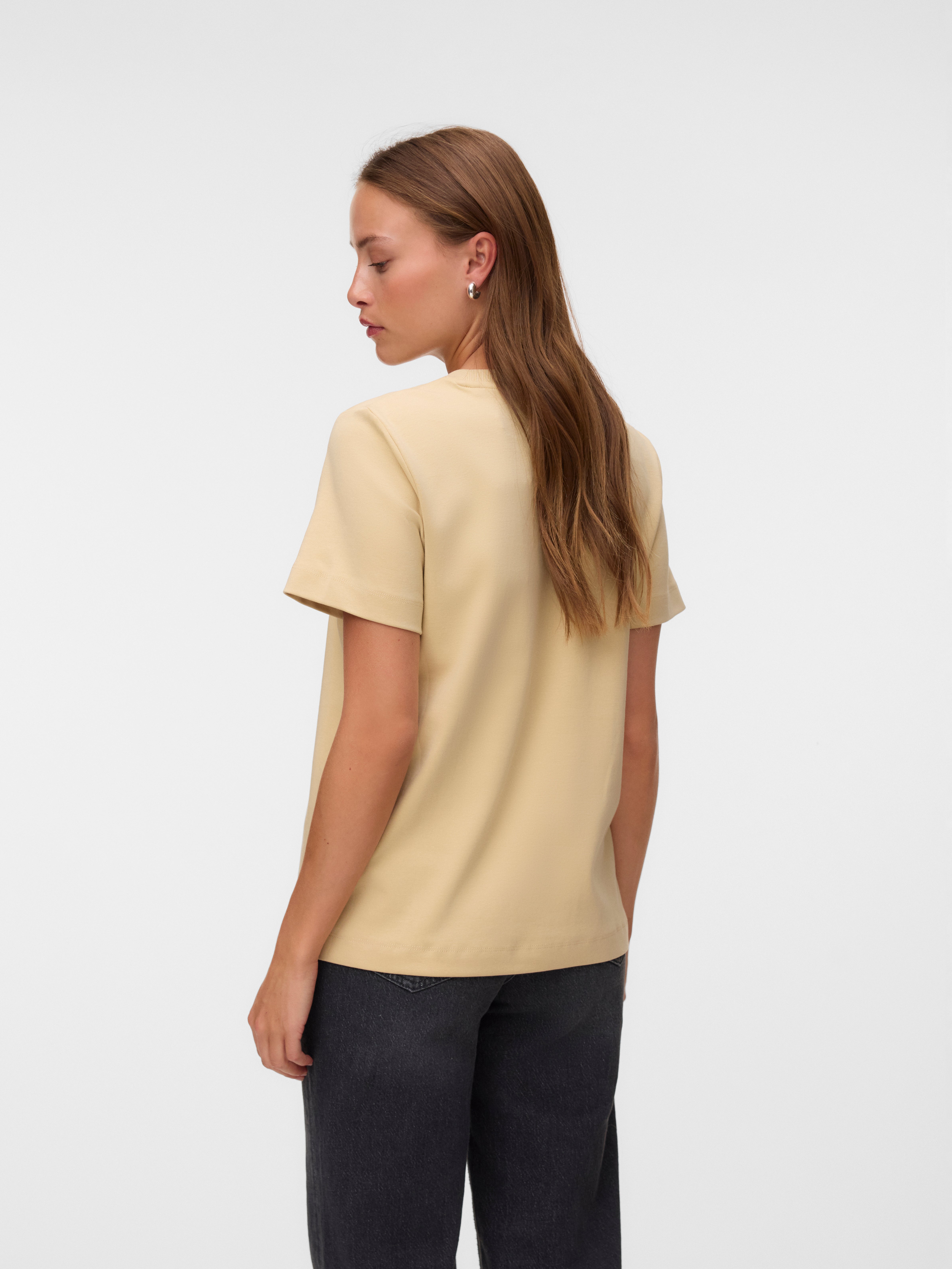 AWNAIMA T-shirts