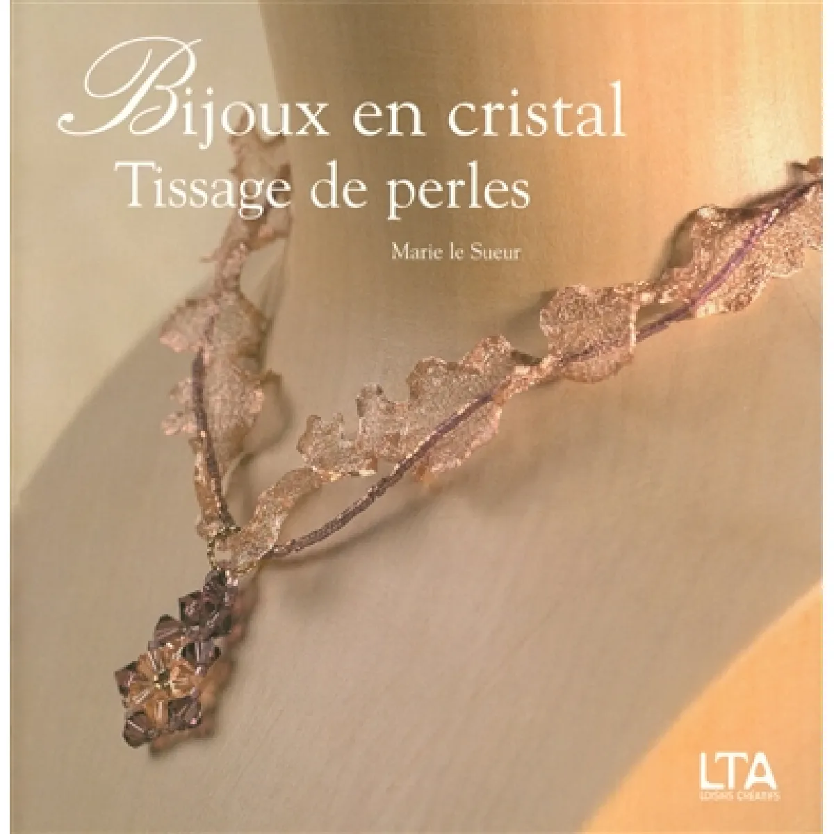 Bijoux en cristal, tissage de perles · Occasion