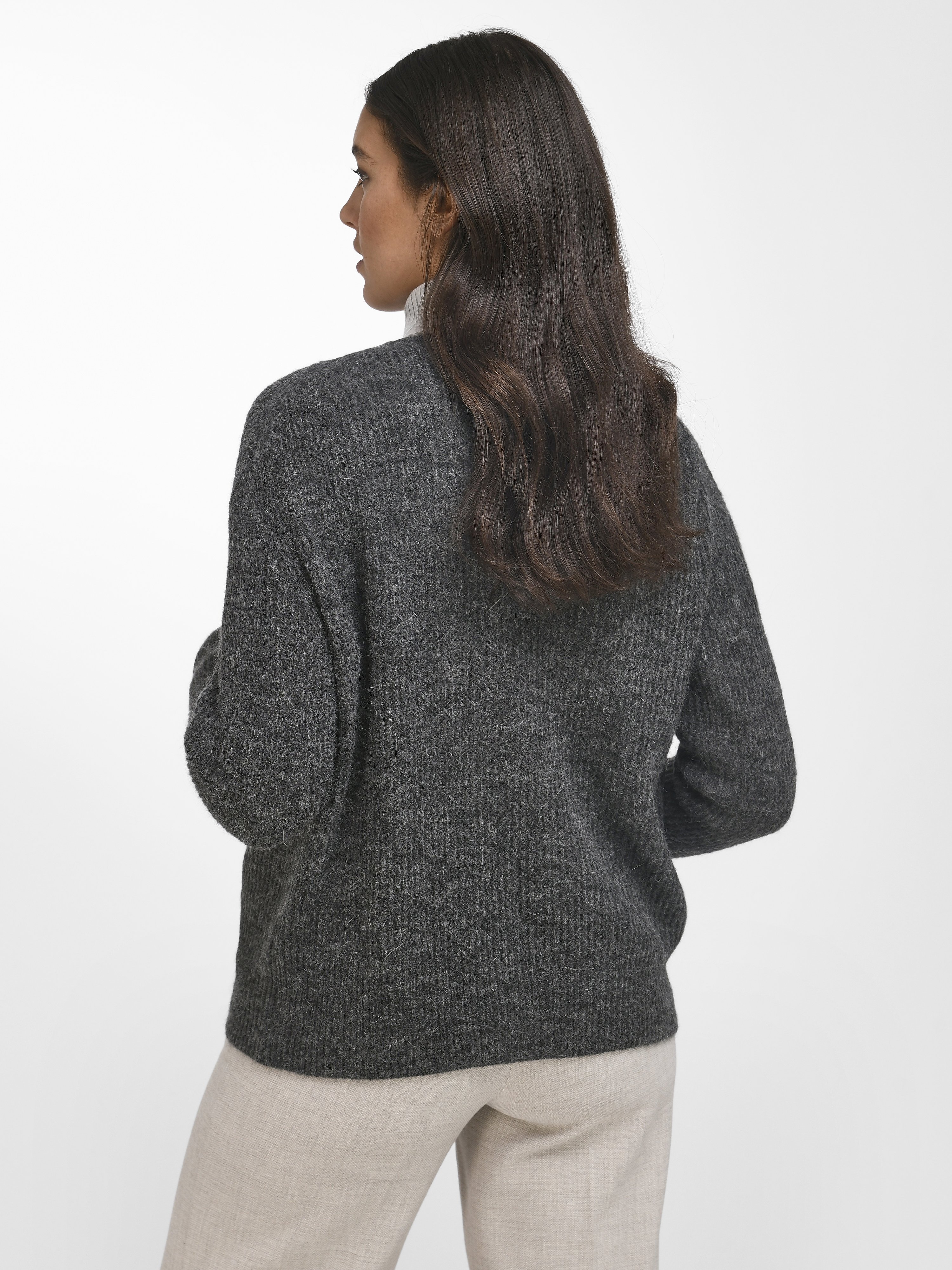 Strickjacke mit V-Ausschnitt