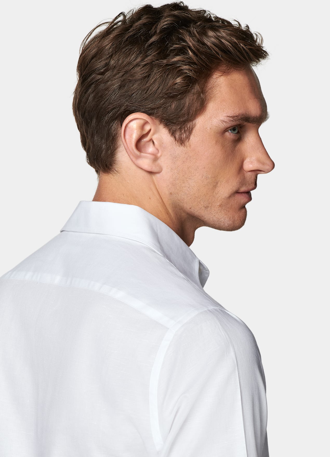 Chemise coupe ajustée avec col d'une seule pièce blanche