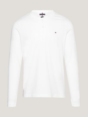 Camiseta Henley de manga comprida e corte justo