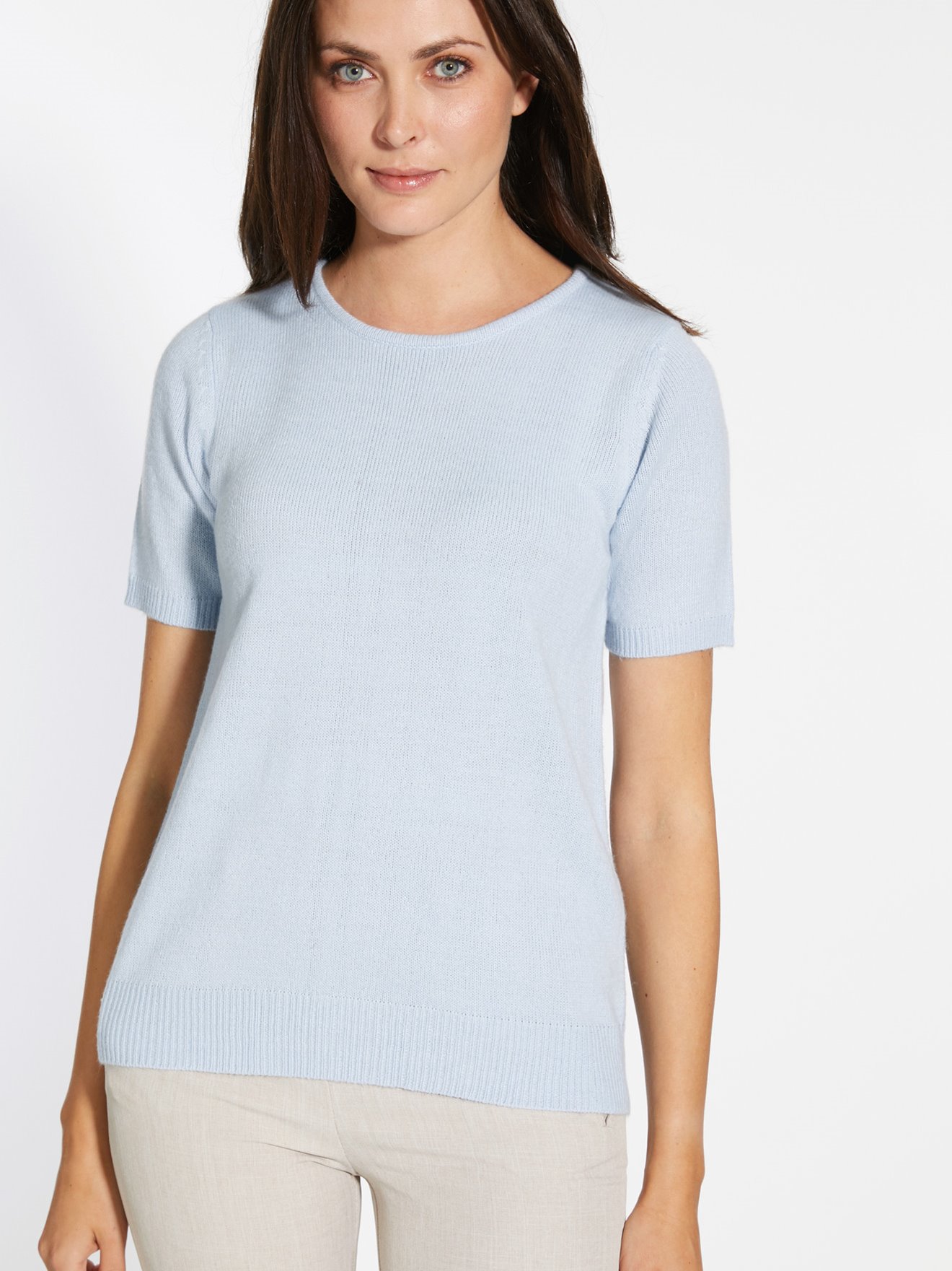 Pull manches courtes encolure ronde