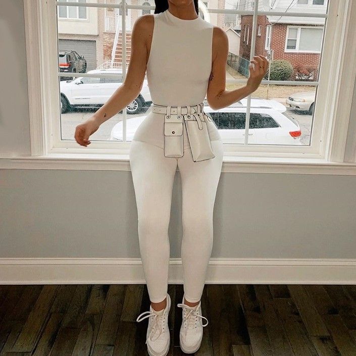 Oonnukal - Mouwloze sportjumpsuit