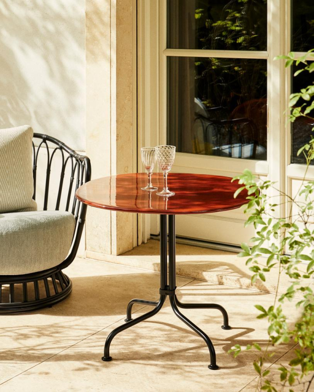Gubi Carmel Bistro Lounge tafel Ø75 Rock Red