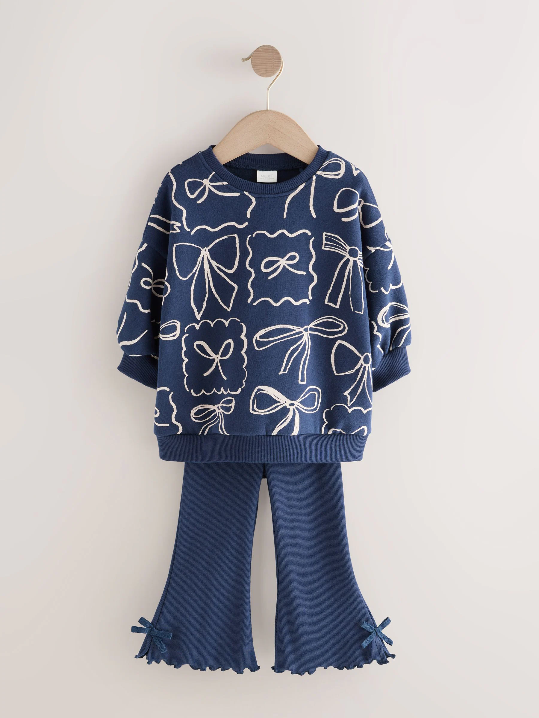 Marineblauwe Strik Print - Set van sweatshirt en uitlopende legging (3mnd -7jr)