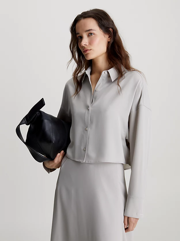 Camisa curta de crepe