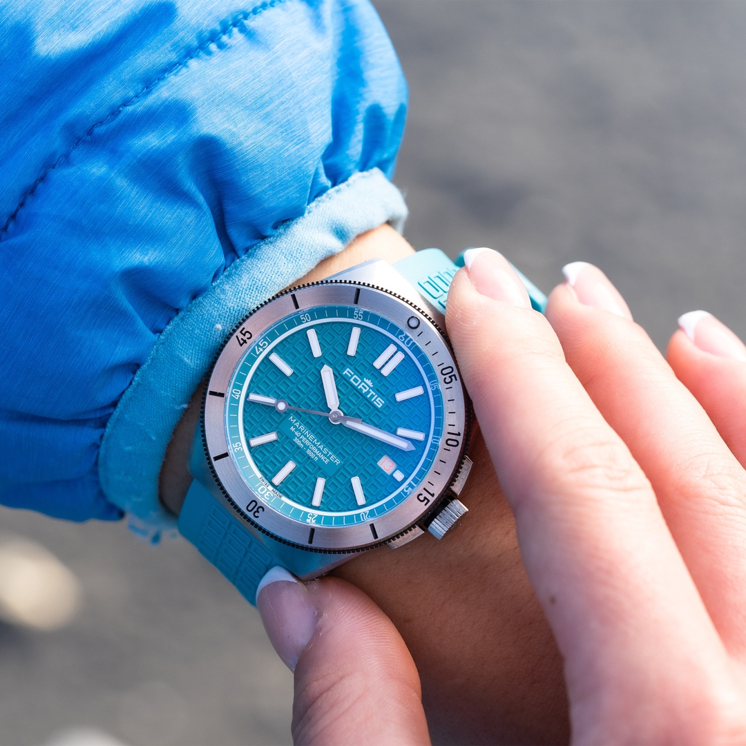 Fortis Marinemaster M-40 Serenity Blue Horizon Strap
