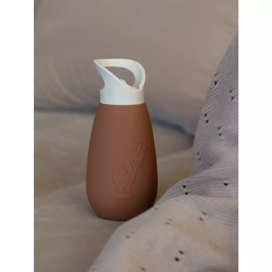 Nuuroo Kindertrinkflasche Pax Silikon Caramel Café 350 ml