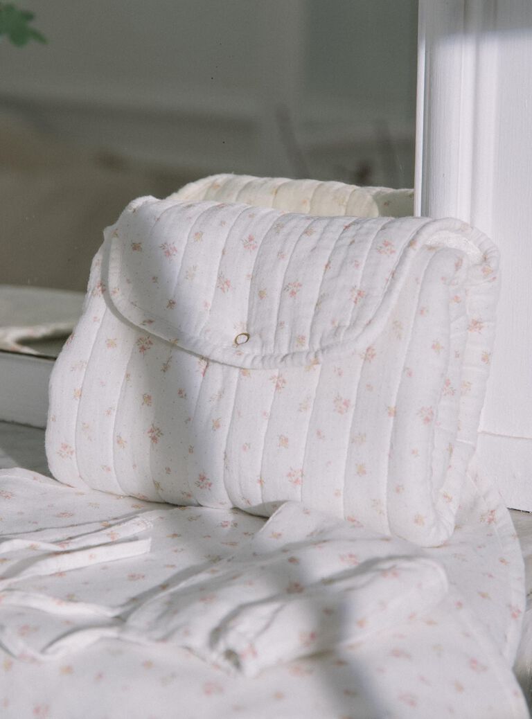 Matelas à langer de voyage vanille pliable et à imprimé fleuri
