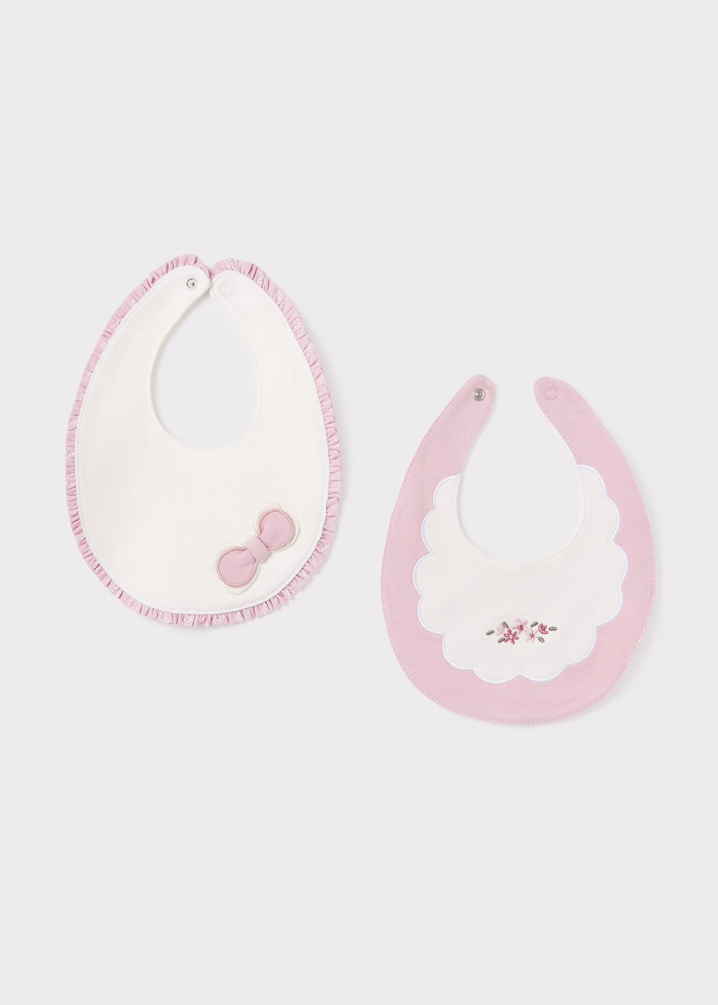 Conjunto de 2 babadores Better Cotton para bebês