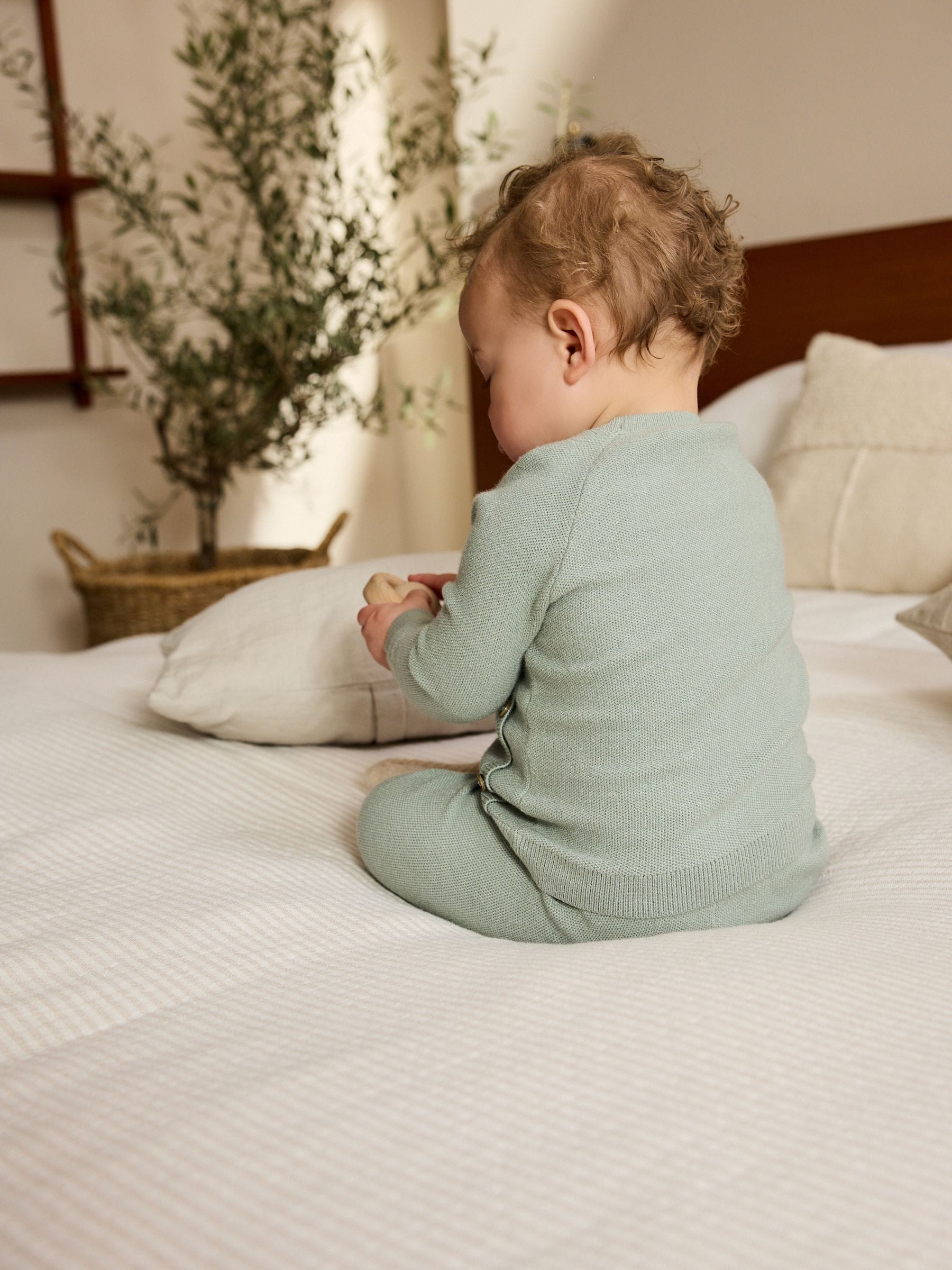 Grijs-groen - 2 -delige babyset met gebreide wikkelstrui en legging (0mnd-2jr)