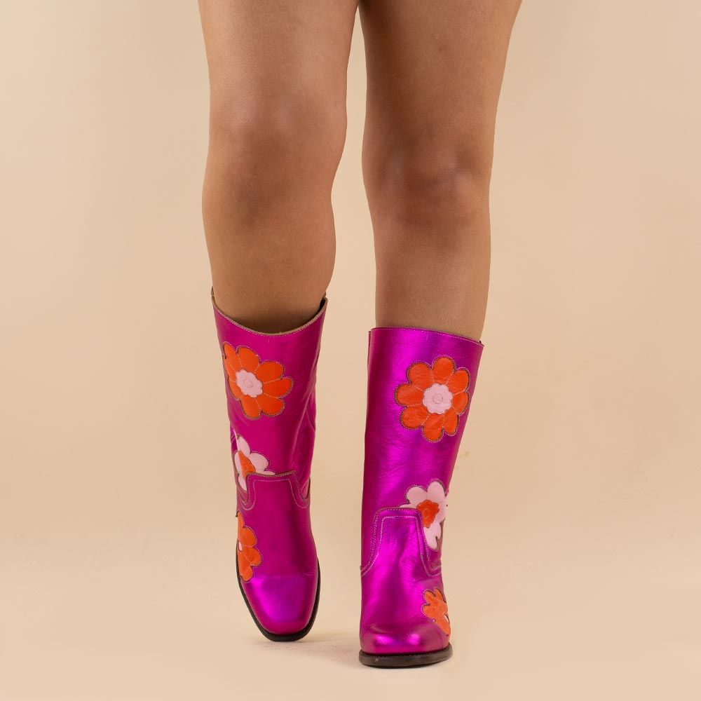 Charley's Girl flower boots Zoe fuchsia metallic