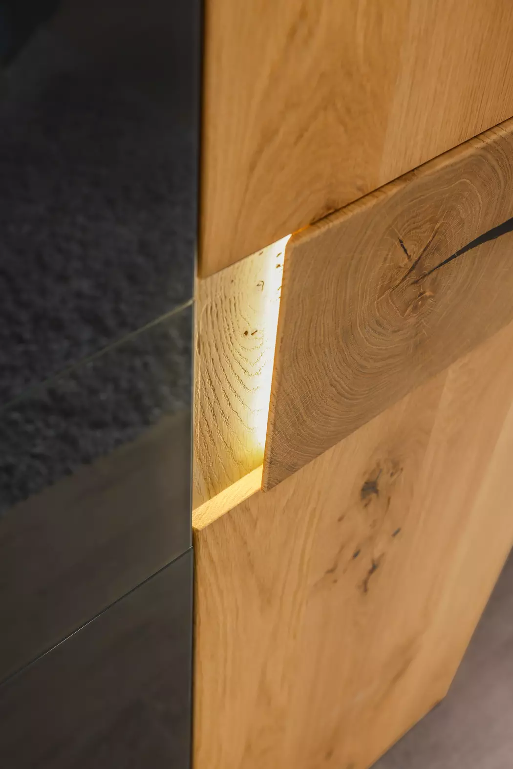 Kleiderschrank Kona 301 x 223 cm