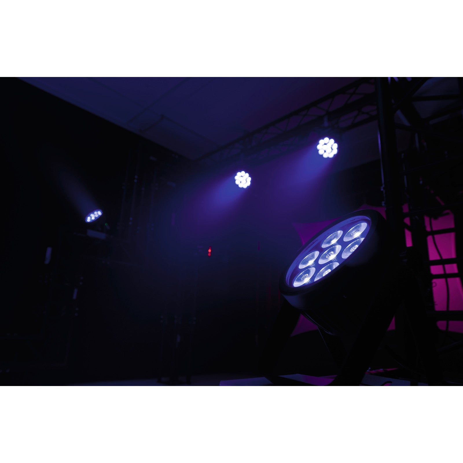 Eurolite LED 7C-7 Silent Slim Spot