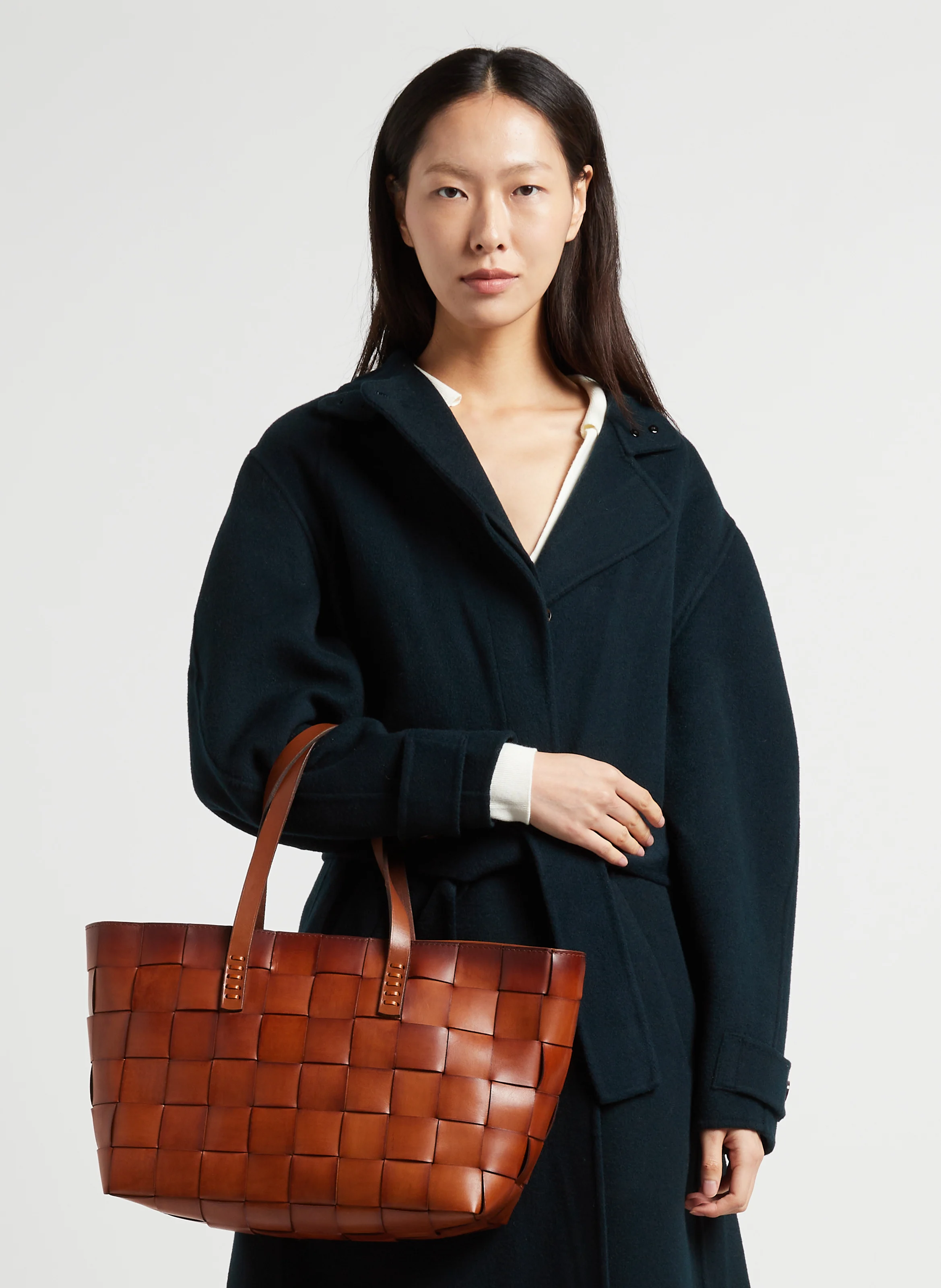 JAPAN TOTE - Panier tissé en cuir | Marron