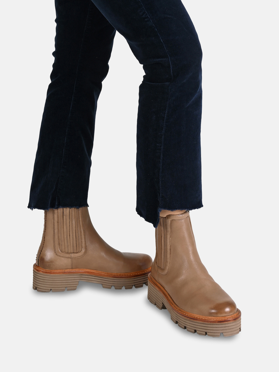 CHELSEA BOOT LEVINIA