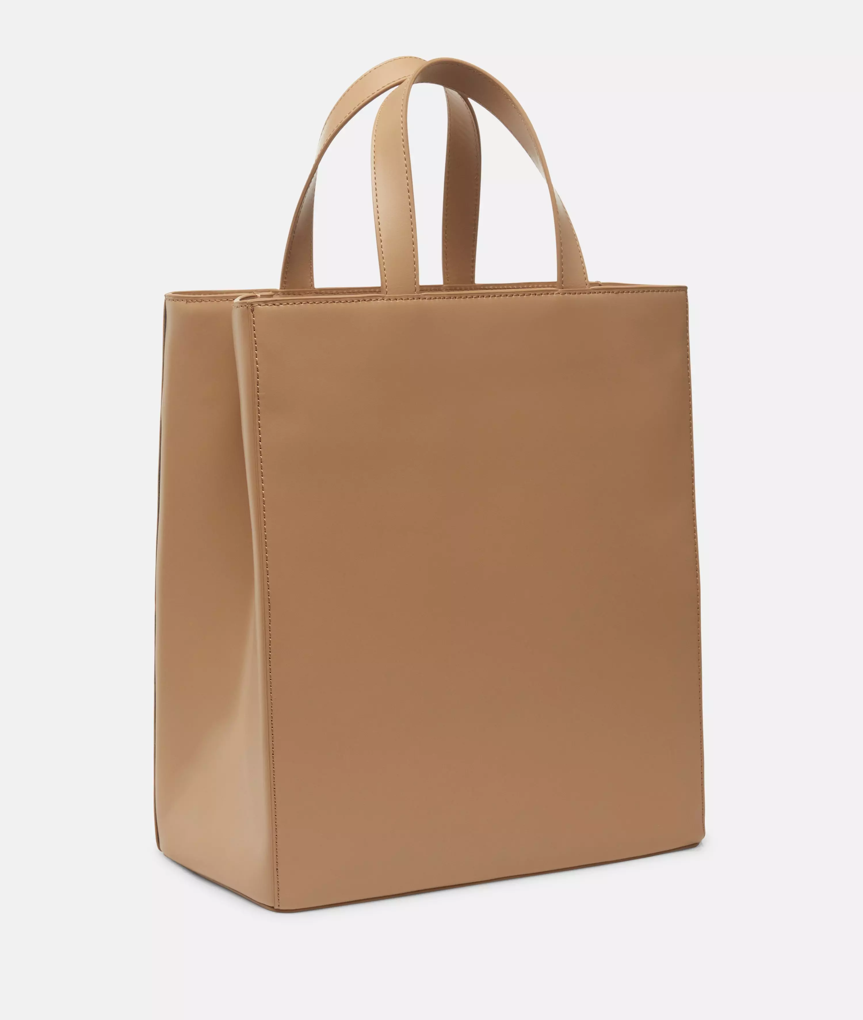 Paper Bag M Spacious tote in smooth leather