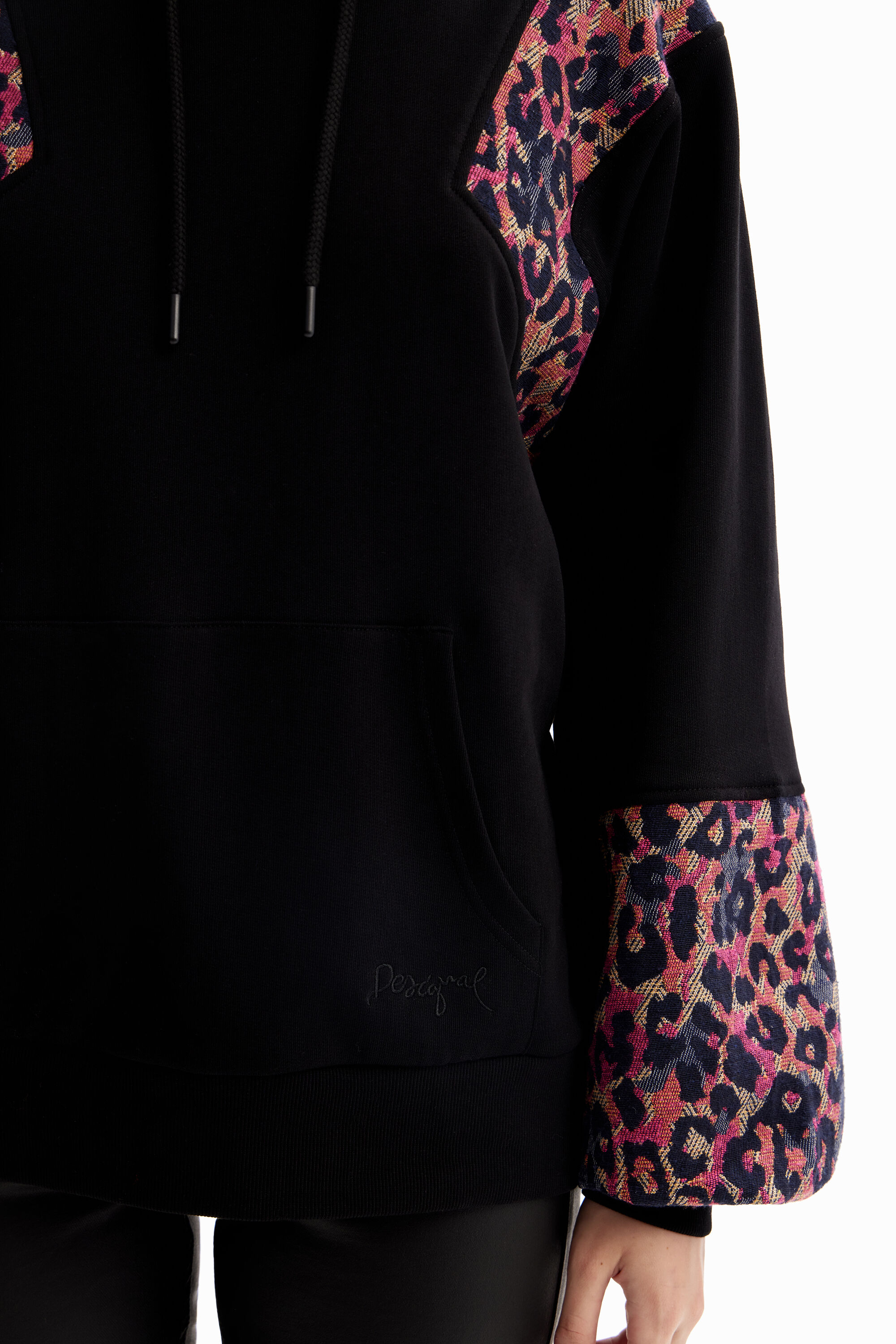 Moletom jacquard com estampa de leopardo