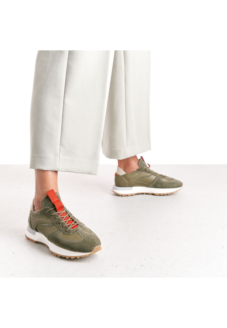 SNEAKER Braun