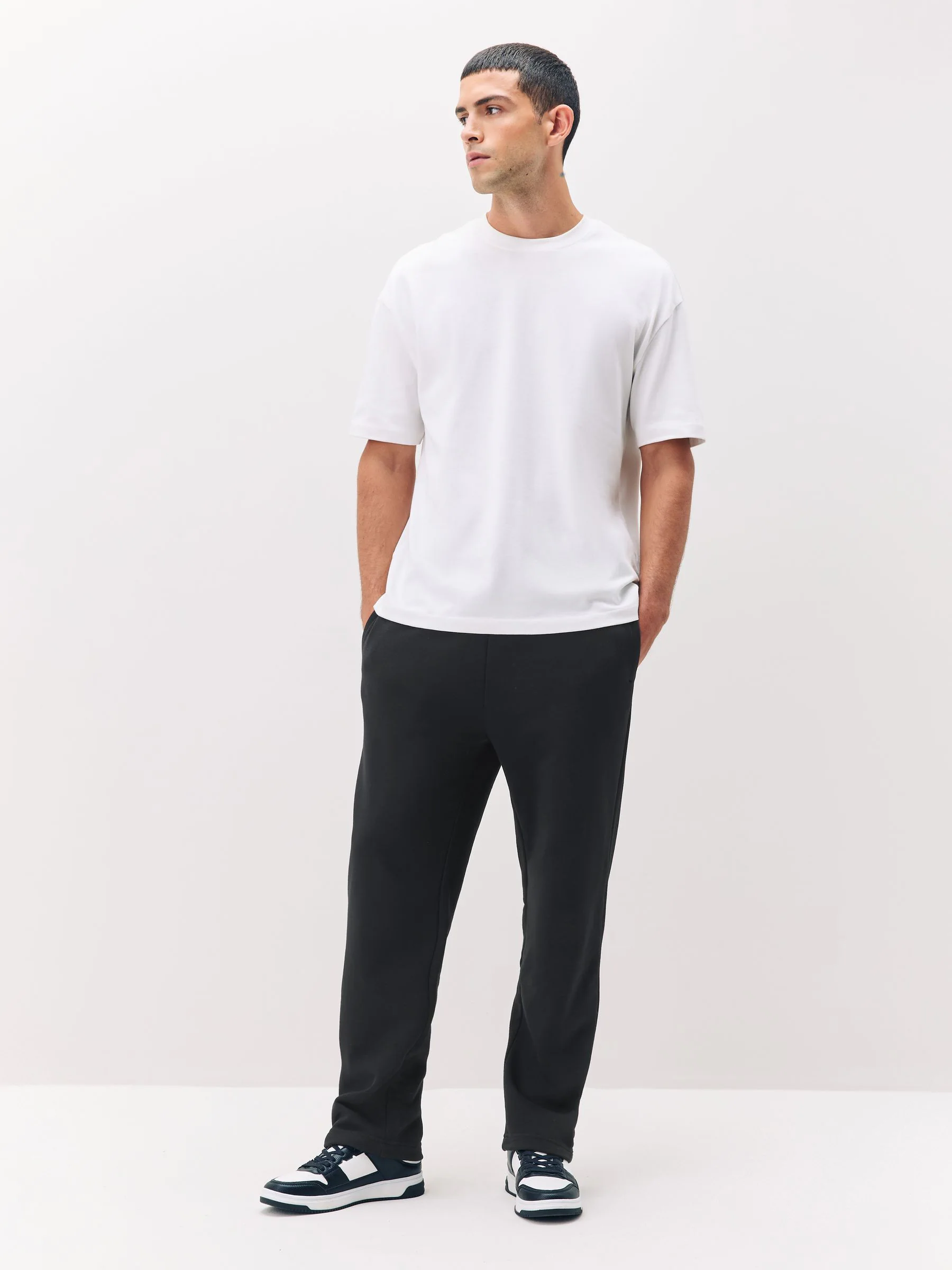 Zwart - Straight fit - Katoenrijke Jersey Joggingbroeken