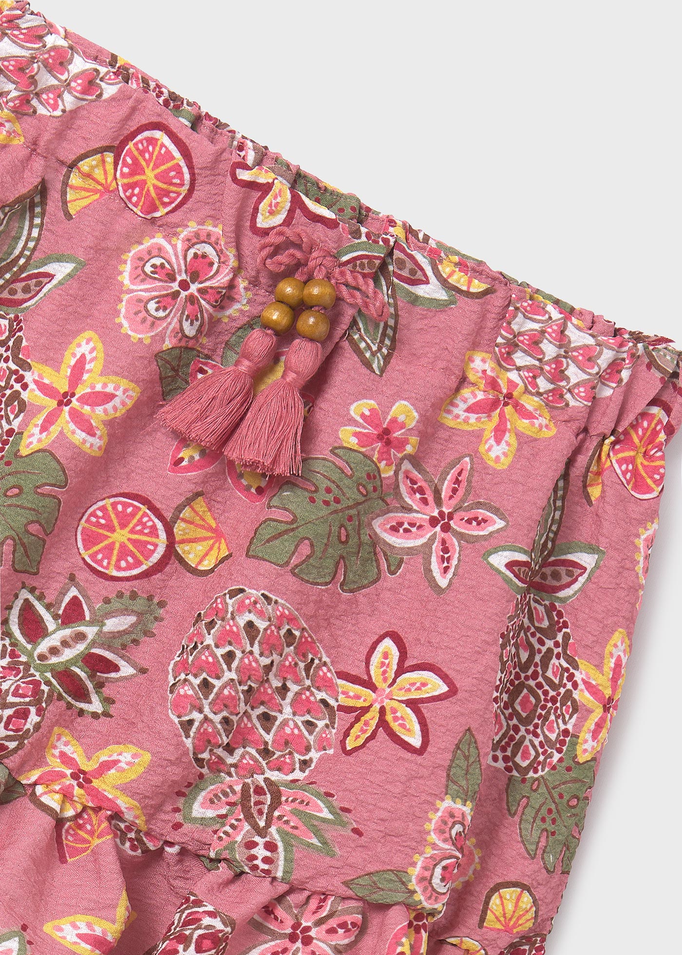 Conjunto de duas peças, blusa e saia, infantil