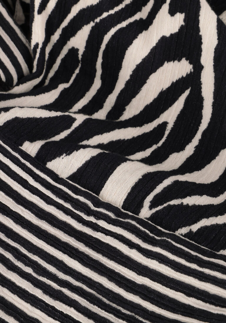STELLA FOREST blauwe stella forest kimono e24ki007