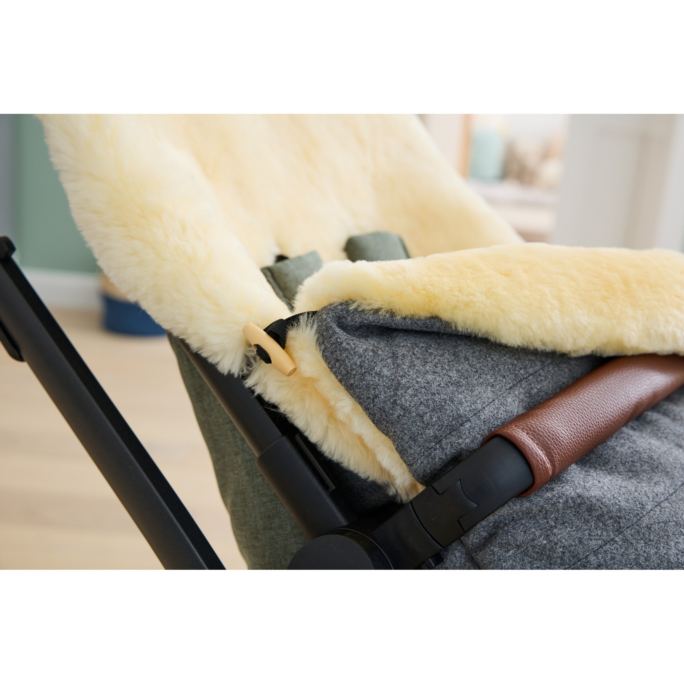 babycab Winterfußsack Lammfell Lille Wool für Kinderwagen, Buggy grau