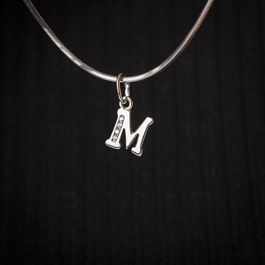 Anhänger 925 Silber rhodiniert Buchstabe M mit Zirkonia