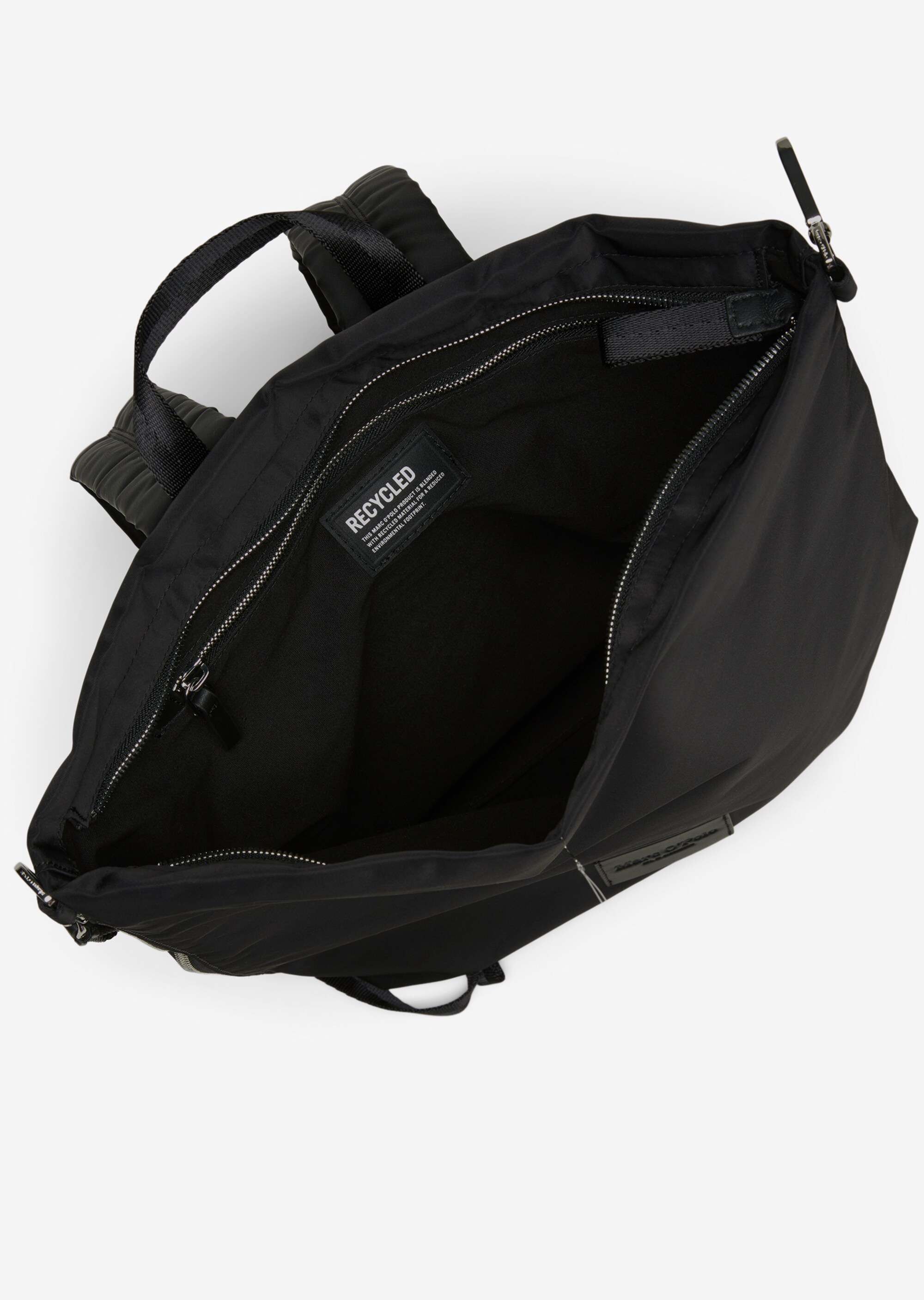 Rucksack medium aus recyceltem Material