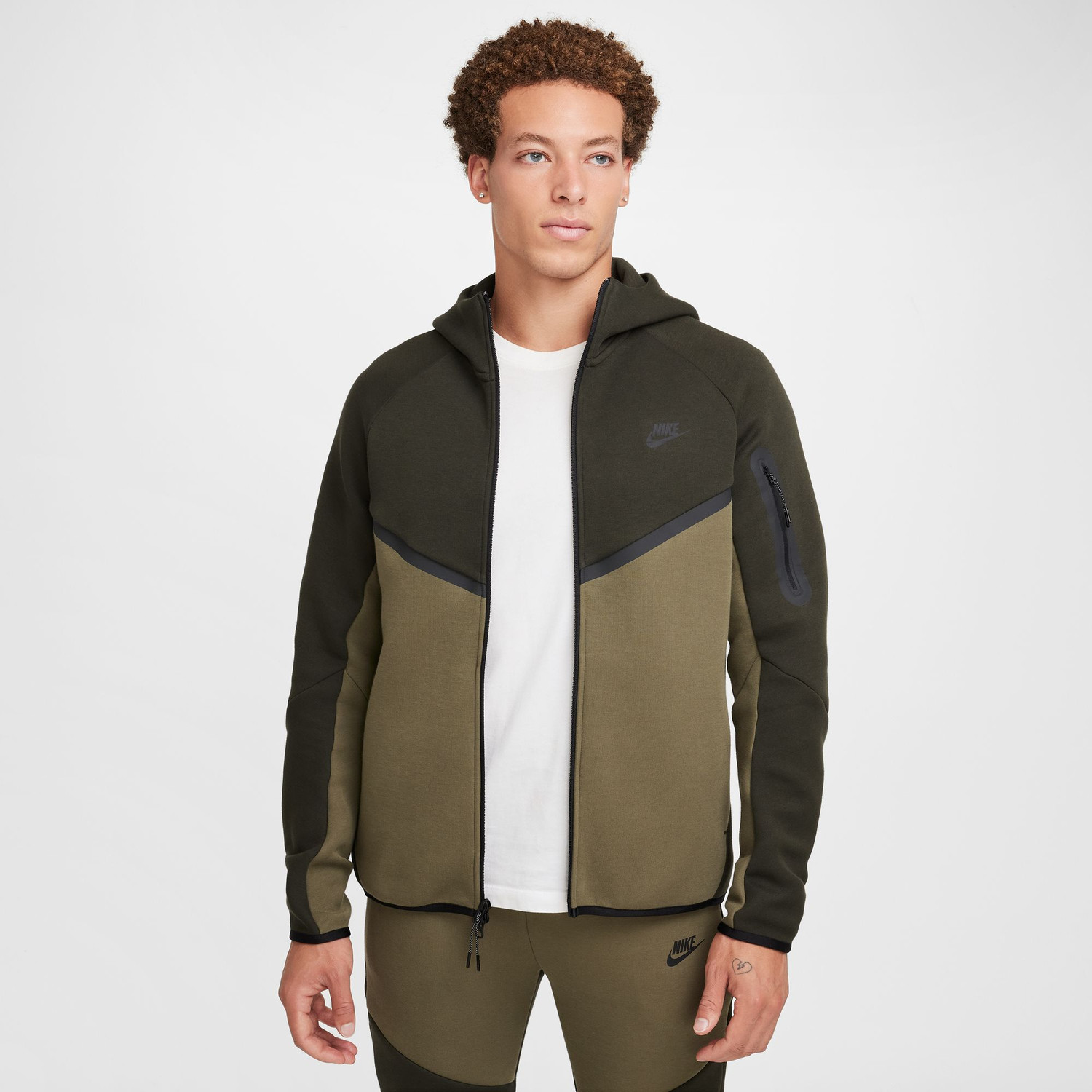 Nike Tech Fleece Full-Zip Hoody