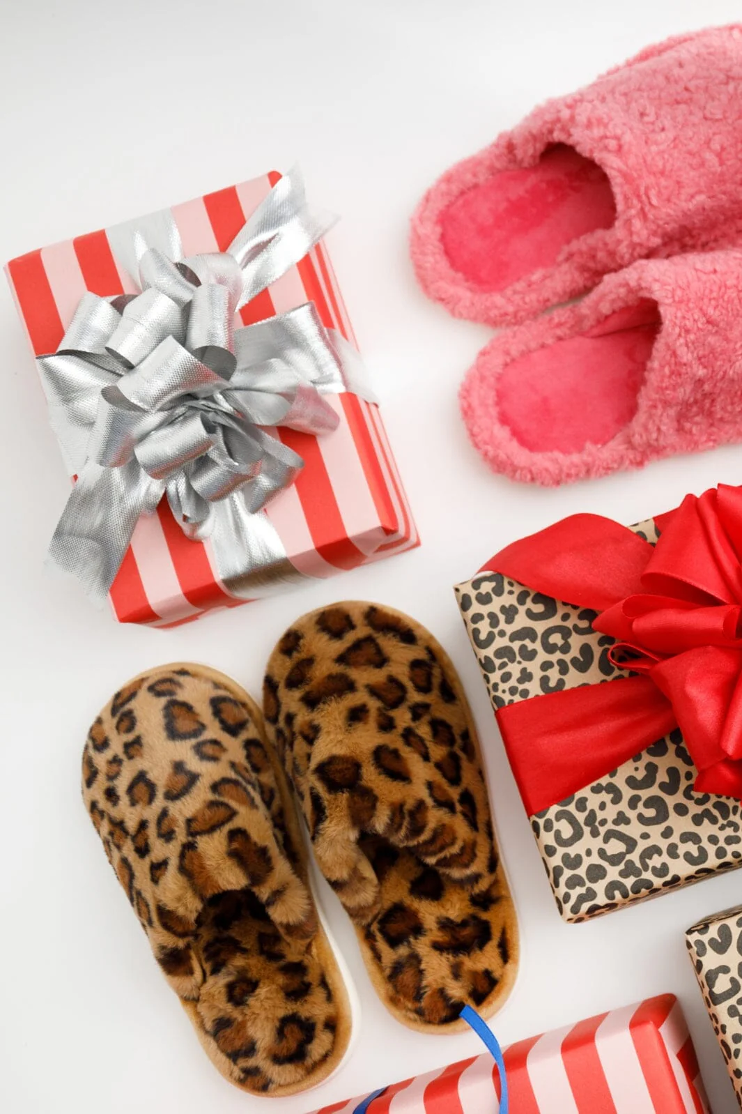 Black Colour Slippers 7021